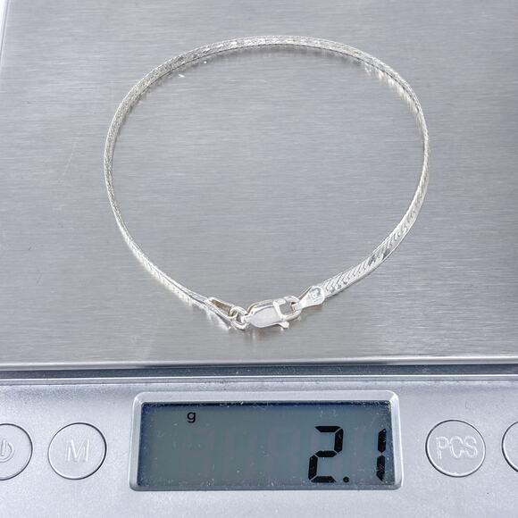 Vintage Italy Sterling Silver 925 | Herringbone Chain Bracelet 7" - Picture 5 of 5